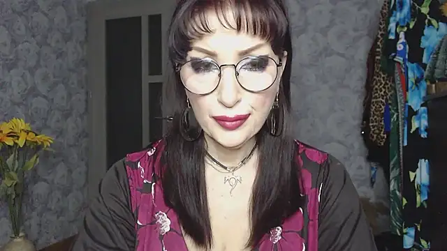 Aziza1 live XXX chat