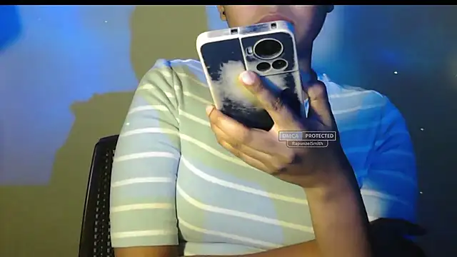 RapunzelSmith's Live XXX Chat