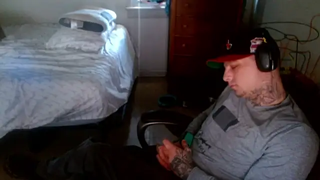 DADDY_KANE8--- Show in webcam