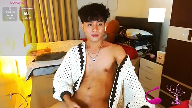 Chat XXX en directo de WildestTwink