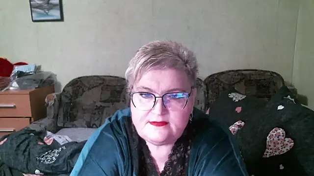 Lana555 现场XXX聊天