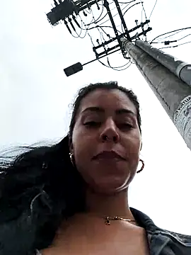 Czat XXX na żywo – Luianna