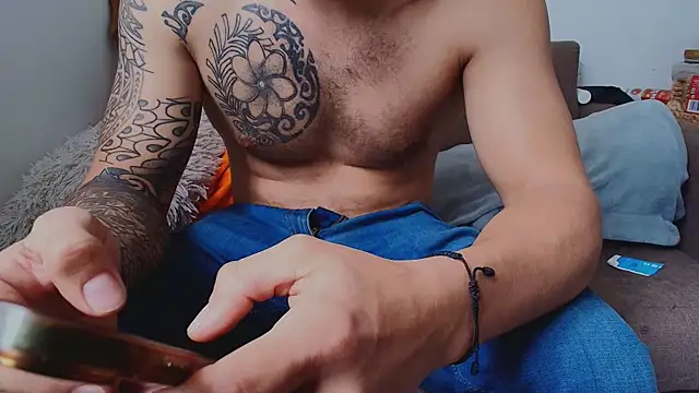 thomas_gun 라이브 XXX 채팅