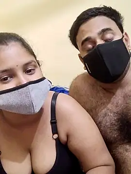 Czat XXX na żywo – IND_COUPLE1