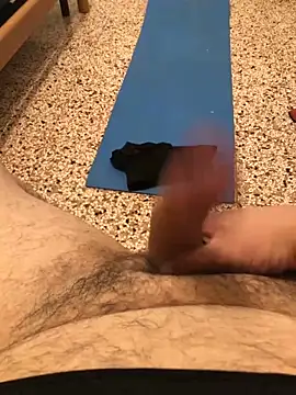 Gio_Gio85 Show in webcam