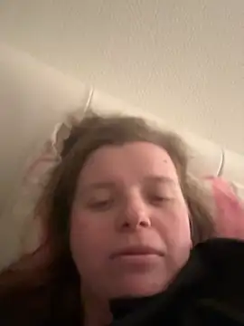 Laura-Loveyou: вебкам-шоу