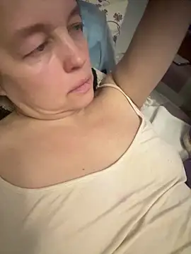 Suzanele Chat XXX live