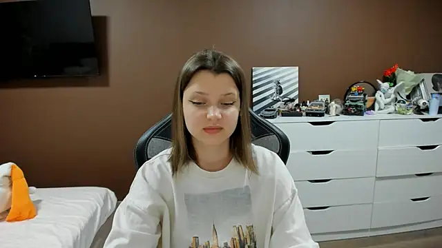 SoniNesti 라이브 XXX 채팅