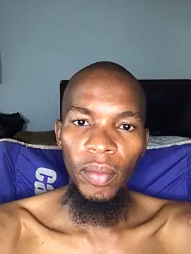 thegoodHost999 Show in webcam