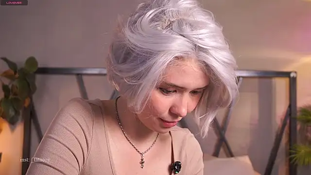 TataCoyのライブXXXチャット