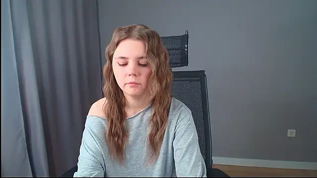 Živý XXX chat Leksi_Love