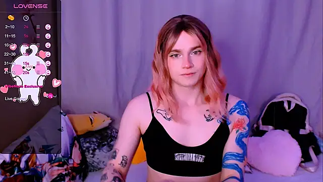 Alice_Hells: вебкам-шоу