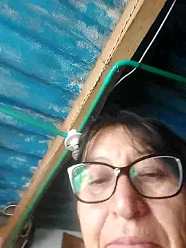 clarita_01's Webcam Show