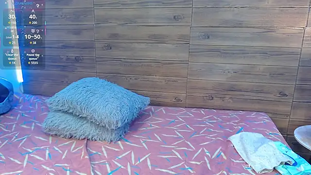 XXX chat uživo modela tinisweet