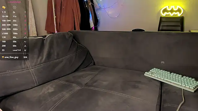 Alexey_Hairy élő XXX-chatje