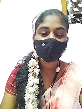 Tamil_Hot_RoyalQueen Pertunjukan Webcam