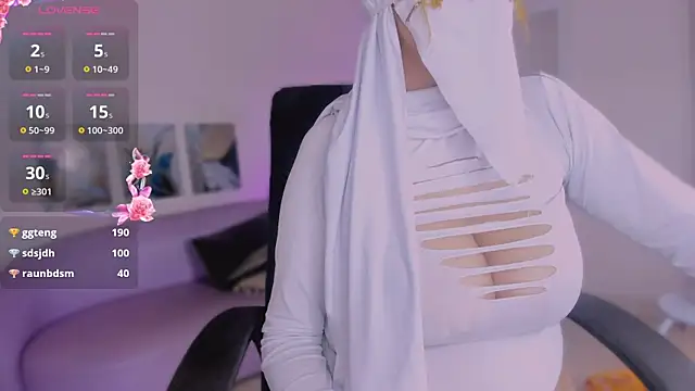 salma_isawwii's Webcam Show