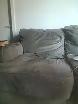 yourMasterisBored – webcam-show