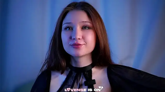 TemikaAltvater Adlı Modelin Canlı XXX Sohbeti