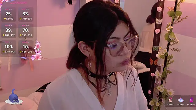 Catwhite_: онлайн-секс-чат