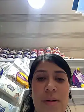 emilyjohanson Adlı Modelin Web Kamerası Şovu