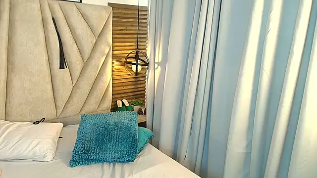 XXX chat uživo modela KimberlyFox_t