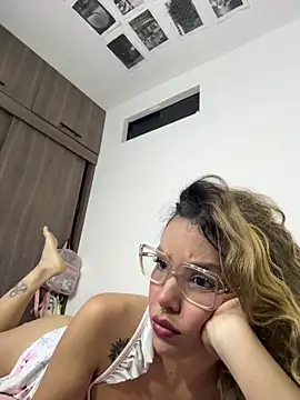 EvaDelaRosa: вебкам-шоу