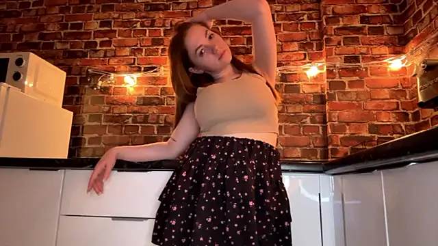 TaliaPacitto's Live XXX Chat