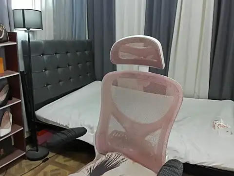 TinyCock_Rein Pertunjukan Webcam