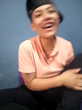 JACK_TOMBOY Adlı Modelin Canlı XXX Sohbeti