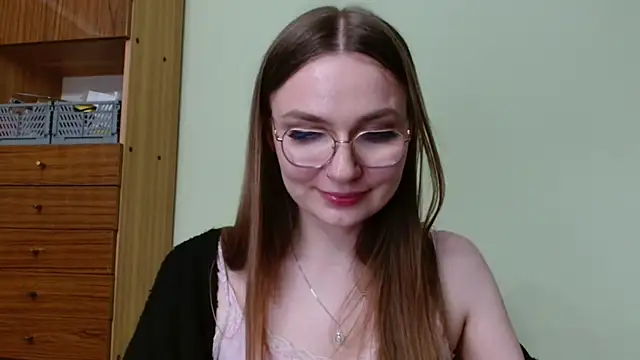 دردشة LooveELLYx الجنسية المباشرة