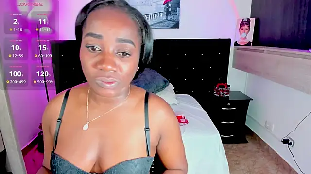 Chat XXX ao vivo de cristaaalclocks1