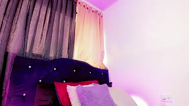 lesly_xx's Webcam Show