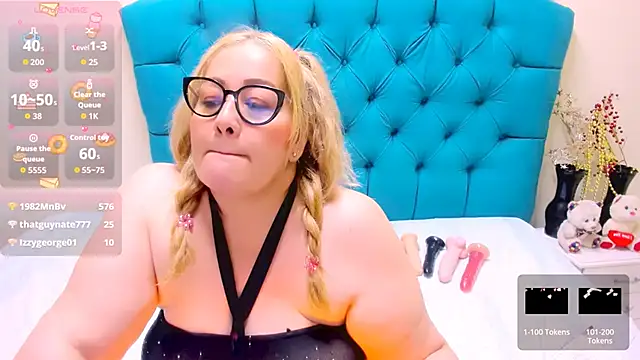 Živý XXX chat Nayla_Garner