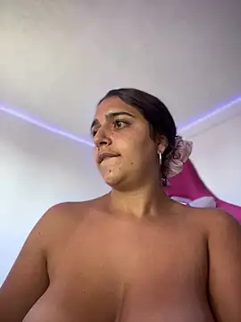 Alice777_ Webcam Show