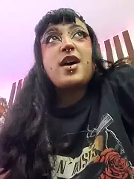 Chat XXX en directo de MeowMota_