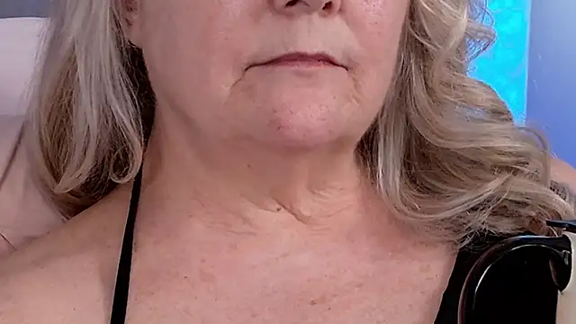 Kaitlyn_Winters 라이브 XXX 채팅