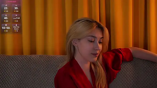 AngelicRice Adlı Modelin Canlı XXX Sohbeti