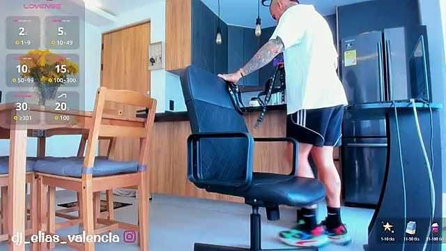 fitnolanのライブXXXチャット