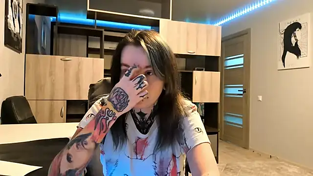 HighelikeGirl Live XXX-chat