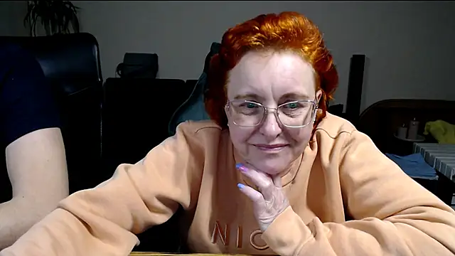 JoannaAndNeighbour's Webcam Show