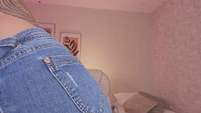 Czat XXX na żywo – DahianaWalcott