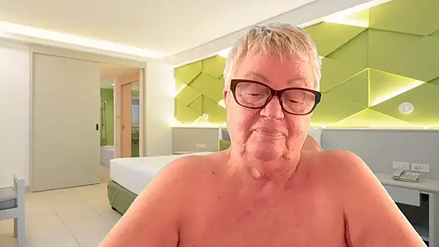 Mystery-Grandmother's Webcam Show