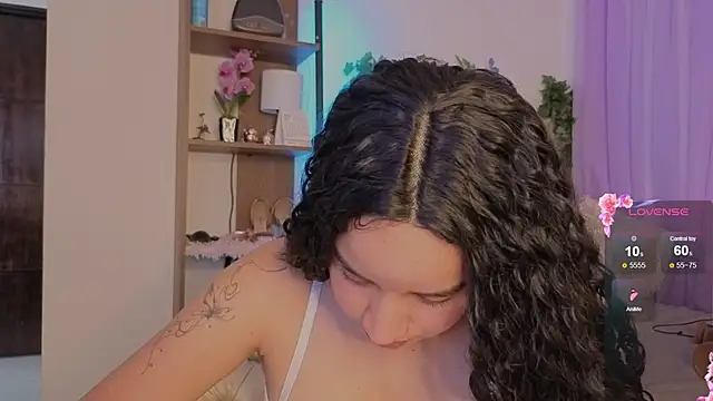 دردشة emilyrouxe الجنسية المباشرة