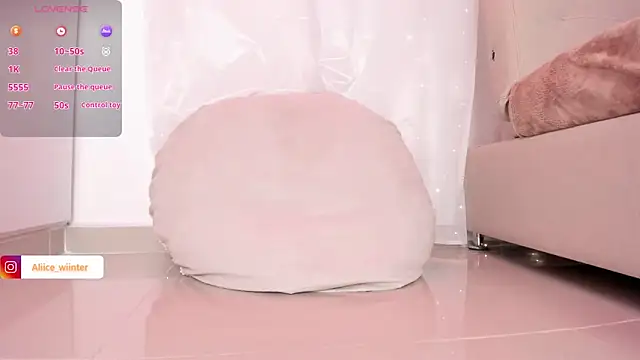 Czat XXX na żywo – Alice_winter_