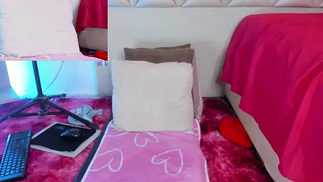 angelswets' Live XXX Chat