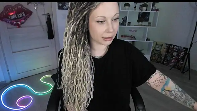 HoneySallyMoore Chat XXX in diretta