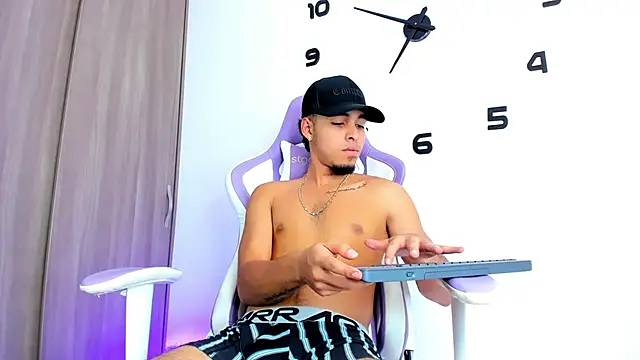 victor_ospina Webcam show