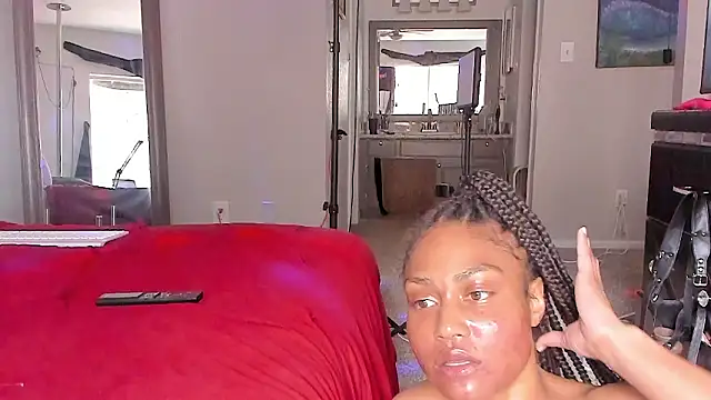 yiauana Chat XXX in diretta