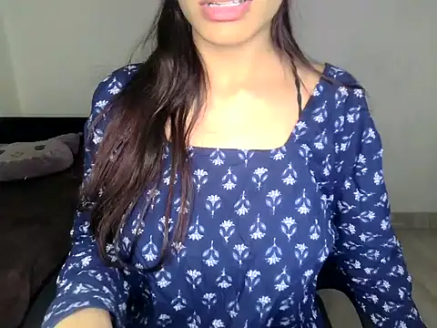 Chat +18 de its_siya_ ao vivo